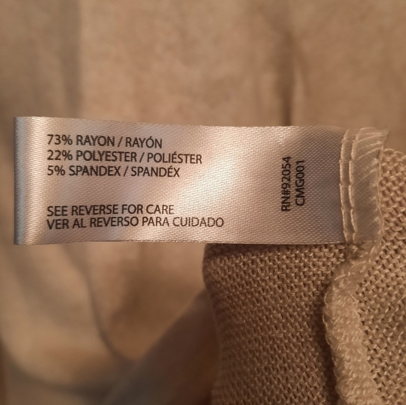 Soft Cream Long Sleeve Top - Picture 5 of 8